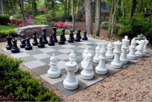 花园里的大型国际象棋